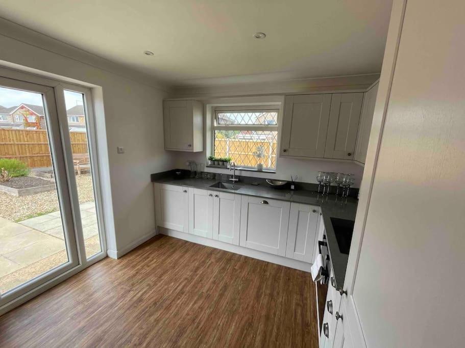 Lodge In The Heart Of Bourne Thurlby ภายนอก รูปภาพ