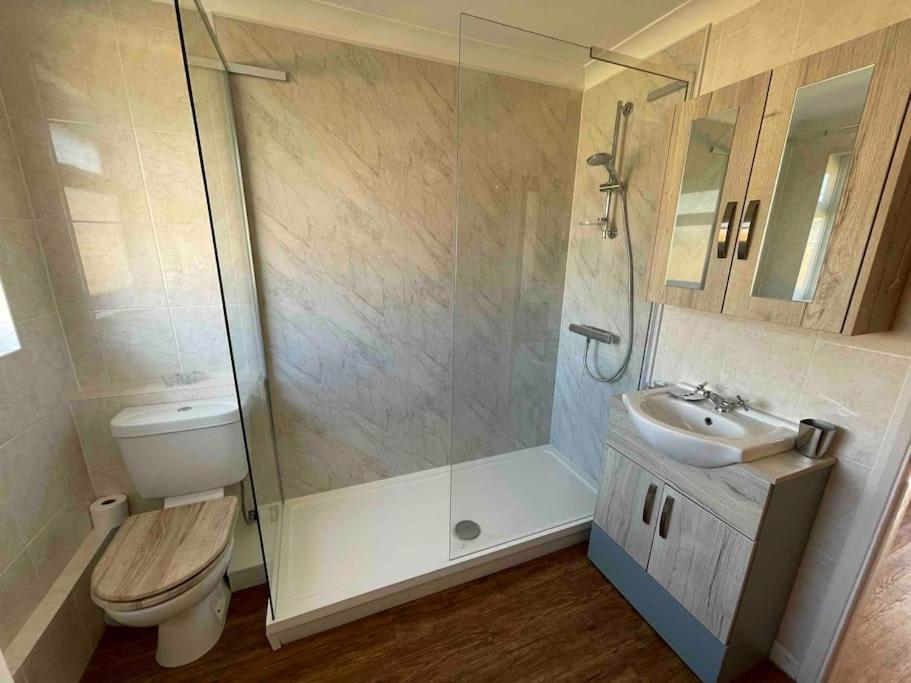 Lodge In The Heart Of Bourne Thurlby ภายนอก รูปภาพ